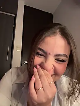SamanthaValmont online show from July 2026 03:23:01 AM