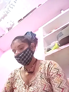 Hot bri2 online show from April 2026 07:58:01 PM