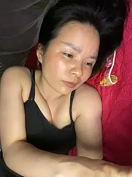 Snapshot of Ivy_Trix2 chatting on March 2026 03:42:01 PM Ivy Trix2 online show from March 2026 03:42:01 PM