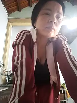 Snapshot of Ivy_Trix2 chatting on March 2026 04:06:02 AM Ivy Trix2 online show from March 2026 04:06:02 AM