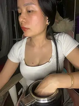 Snapshot of Ivy_Trix2 chatting on March 2026 04:56:02 PM Ivy Trix2 online show from March 2026 04:56:02 PM