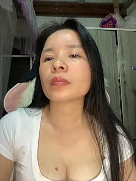 Snapshot of Ivy_Trix2 chatting on March 2026 01:03:02 PM Ivy Trix2 online show from March 2026 01:03:02 PM