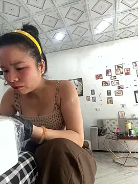 Snapshot of Ivy_Trix2 chatting on March 2026 03:56:01 AM Ivy Trix2 online show from March 2026 03:56:01 AM