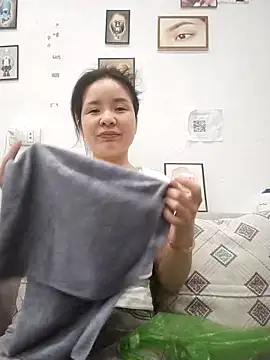 Snapshot of Ivy_Trix2 chatting on March 2026 12:38:01 PM Ivy Trix2 online show from March 2026 12:38:01 PM