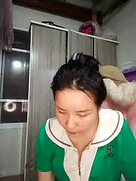 Snapshot of Ivy_Trix2 chatting on March 2026 01:44:02 PM Ivy Trix2 online show from March 2026 01:44:02 PM