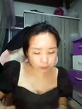 Snapshot of Ivy_Trix2 chatting on April 2026 02:58:02 PM Ivy Trix2 online show from April 2026 02:58:02 PM