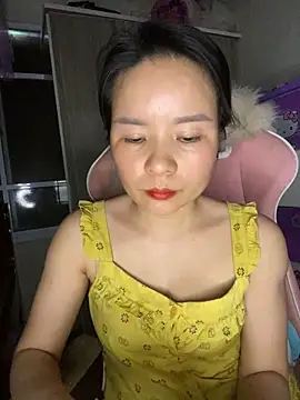 Snapshot of Ivy_Trix2 chatting on April 2026 07:56:01 AM Ivy Trix2 online show from April 2026 07:56:01 AM