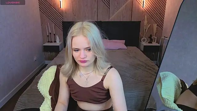 Tessa Ashe online show from May 2026 05:19:02 PM