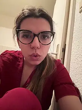 Snapshot of Sophia187erz chatting on February 2026 07:57:02 PM Sophia187erz online show from February 2026 07:57:02 PM