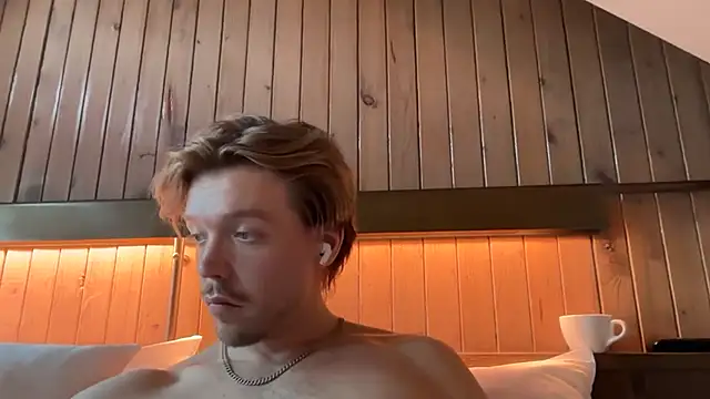 achillles67 online show from February 2026 03:43:02 PM