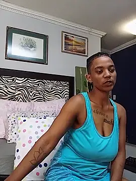 JANIELEE8XXXXX online show from April 2026 09:30:01 PM