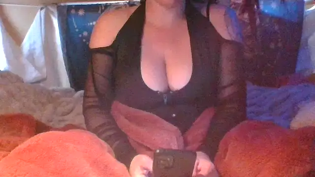 Snapshot of desbayana chatting on February 2026 05:03:01 PM desbayana online show from February 2026 05:03:01 PM
