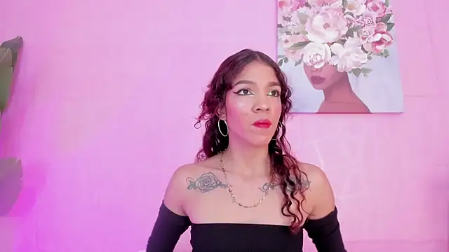 Snapshot of evelyn__rose1 chatting on March 2026 05:30:01 PM evelyn rose1 online show from March 2026 05:30:01 PM