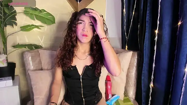 Snapshot of evelyn__rose1 chatting on May 2026 02:16:01 AM evelyn rose1 online show from May 2026 02:16:01 AM