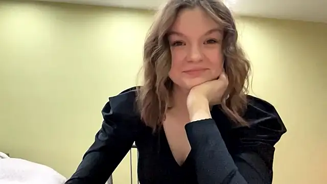 Snapshot of AliveCute chatting on February 2026 05:24:01 PM AliveCute online show from February 2026 05:24:01 PM