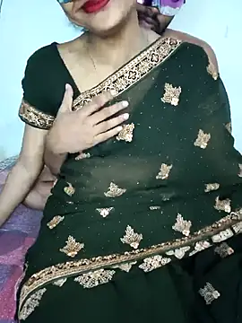 Sweet Cpl  online show from April 2026 01:36:01 AM