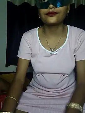 Sweet Cpl  online show from May 2026 03:28:02 PM