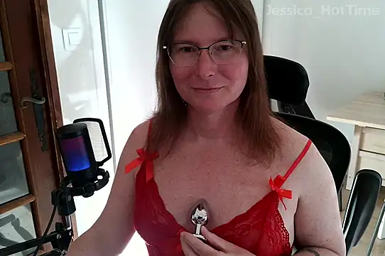 Snapshot of Jessica_hotTime chatting on April 2026 04:48:01 PM Jessica hotTime online show from April 2026 04:48:01 PM