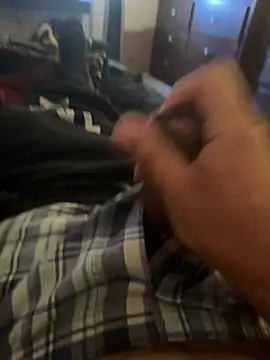 Snapshot of brownbonegangsta13 chatting on February 2026 07:12:01 PM brownbonegangsta13 online show from February 2026 07:12:01 PM