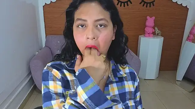 Kristen black T online show from February 2026 09:24:01 PM