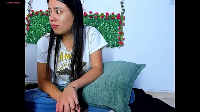 Ivanna Lux online show from March 2026 03:25:02 AM