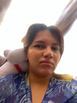 aurora bela online show from March 2026 06:01:01 PM