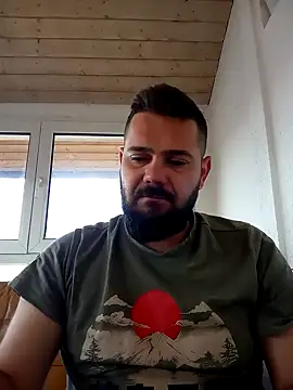 Enzo9911 online show from April 2026 04:59:02 AM