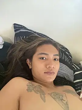 Snapshot of hottiepotxy chatting on February 2026 01:37:02 AM hottiepotxy online show from February 2026 01:37:02 AM