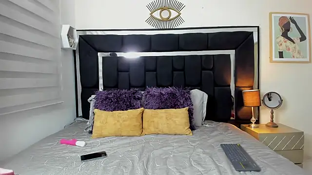 Tiana moon online show from April 2026 01:58:02 AM