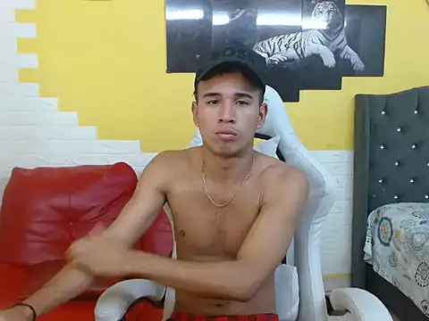 Damondark online show from March 2026 05:45:01 PM
