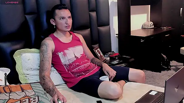 Mike Waters online show from March 2026 09:44:02 PM