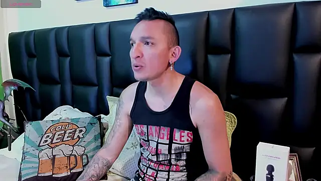 Mike Waters online show from April 2026 10:15:01 PM