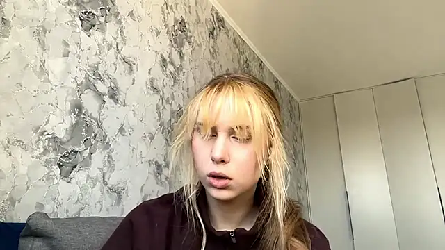 ShariLappas online show from March 2026 01:04:02 PM