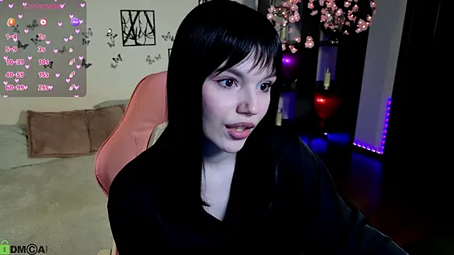 Snapshot of JanetCensley chatting on April 2026 09:45:01 AM JanetCensley online show from April 2026 09:45:01 AM