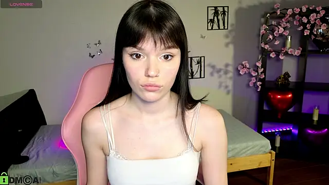 Snapshot of JanetCensley chatting on May 2026 08:30:02 AM JanetCensley online show from May 2026 08:30:02 AM