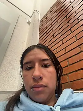 LilyRossi  online show from June 2026 12:22:01 PM