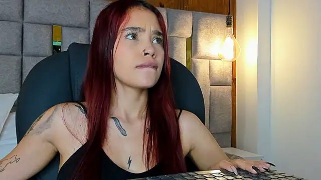 camilaa smith  online show from February 2026 08:53:02 PM