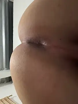 David-latinlover online show from April 2026 02:21:01 PM