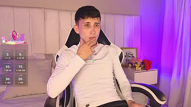 Snapshot of Rome_cortes chatting on March 2026 07:31:02 PM Rome cortes online show from March 2026 07:31:02 PM