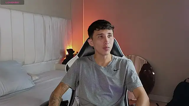 Rome cortes online show from April 2026 07:32:01 PM