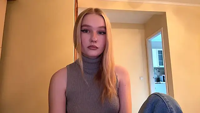 RimyPlaza online show from April 2026 04:21:01 AM