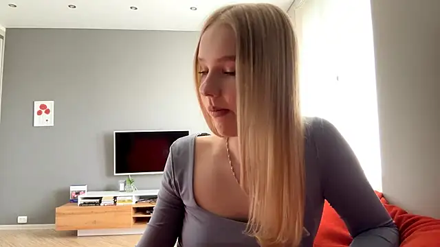 RimyPlaza online show from April 2026 04:51:01 AM