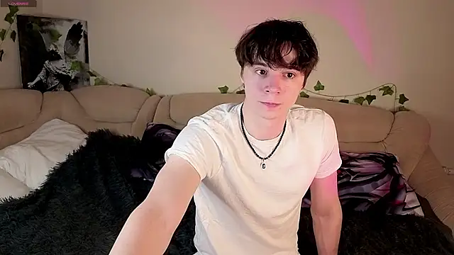 AnthonyCuutie online show from March 2026 06:56:01 PM