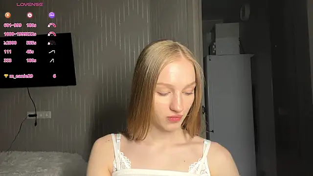 Anika Socutehe online show from May 2026 10:30:02 PM