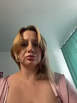 Avery Wilson online show from June 2026 03:18:02 AM