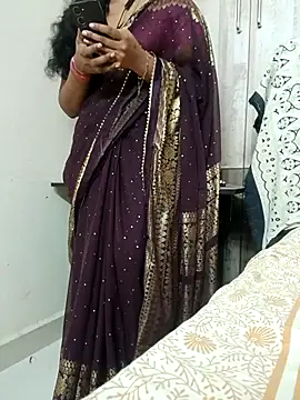 Snapshot of AnushaTelugu chatting on April 2026 07:06:01 PM AnushaTelugu online show from April 2026 07:06:01 PM