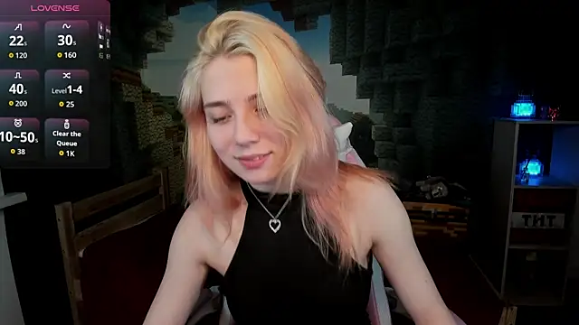 RosaFowler online show from April 2026 09:35:02 AM