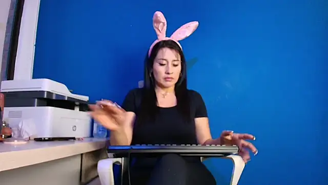 Terra  Rouse  online show from April 2026 11:11:01 AM