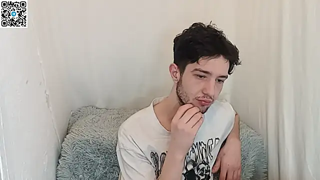  ZaneX online show from April 2026 07:12:02 PM