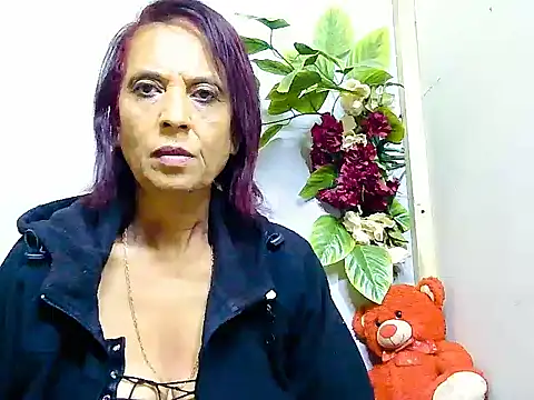 Hot queen58 online show from June 2026 04:20:01 AM